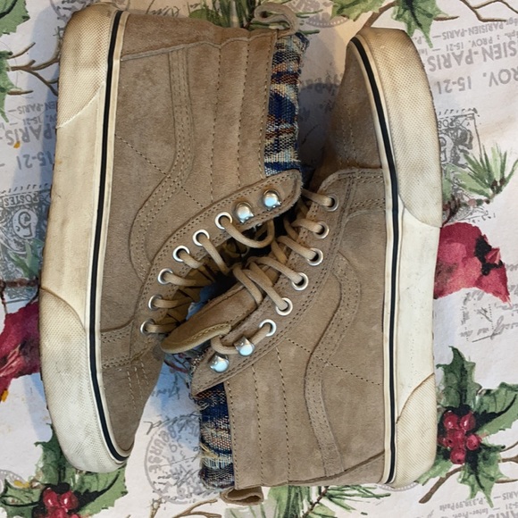 🛹VANS🛹 Unisex sk8 - Fur Lined Suede High Tops. Men’s 6.5, Women’s 8 - Picture 8 of 8